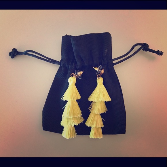 Jewelry - Yellow tassle earrings